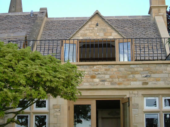 iron balcony, balustrading, spanish styled balcony